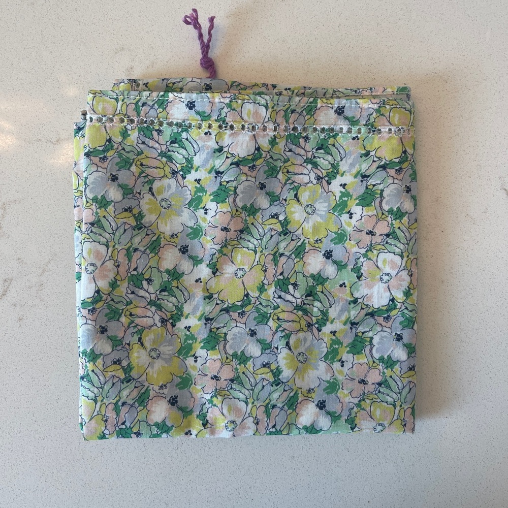 NWT J Crew Liberty Square Scarf - Picture 2 of 3